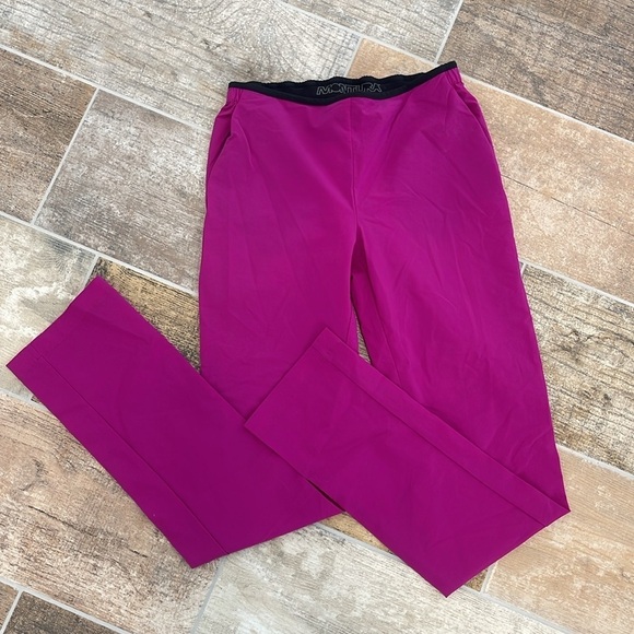 Montura Womens Pink and Black Athletic Trekking Shell Pants Pockets Size Small S - Picture 1 of 12